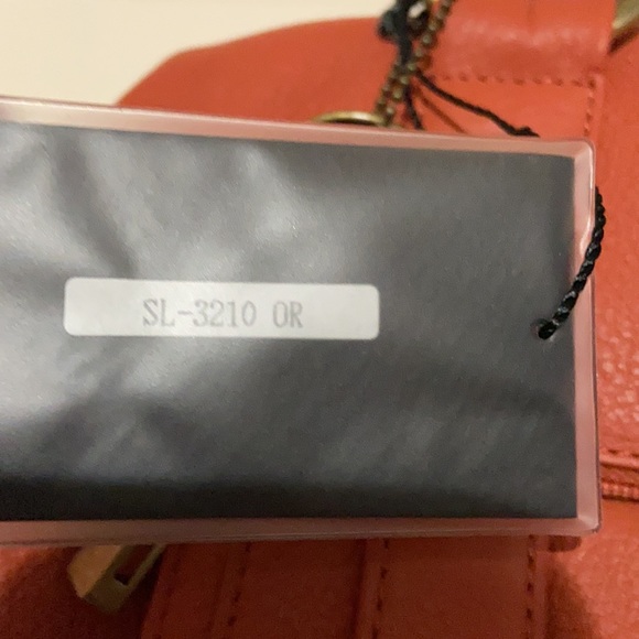 Soprano Ladies Pebble Leather Purse Handbag Satchel Burnt Orange and Dust Bag - Picture 4 of 15